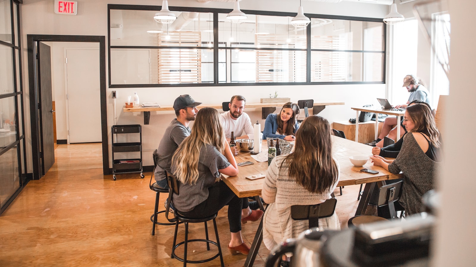 Understanding Debt Prescription in Business Relations