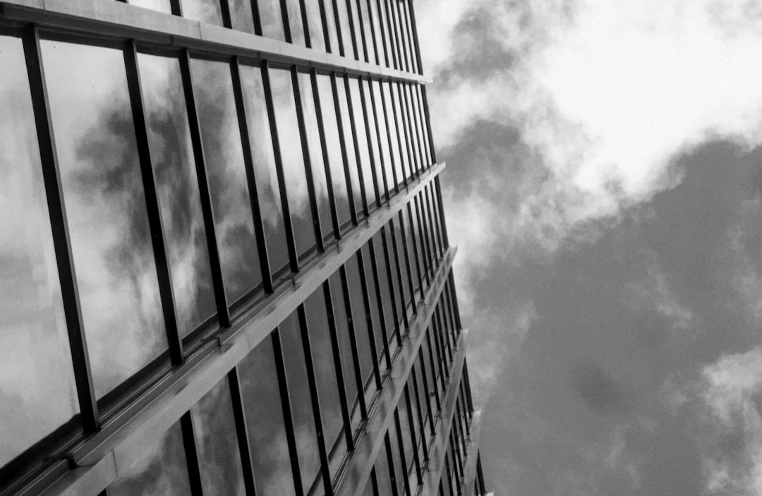 Praha: Může exekutor zabavit auto potřebné k podnikání?